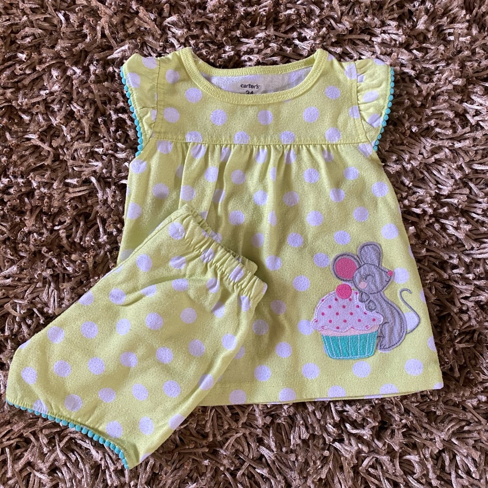 Carters 24 mos Pajamas